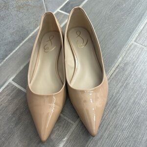 Sam Edelman Stylish Nude Patent Leather Pointed Toe Flats